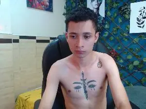 Cam4 Nude Webcam of LucassSmithh