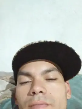 Cam4 Nude Webcam of weedlove18