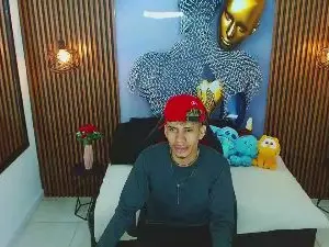 Cam4 Private Sex Chat of SkinnycuteAlyer