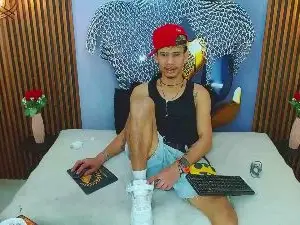 Cam4 Sex Cam of SkinnycuteAlyer