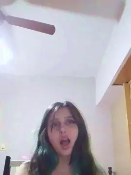 Cam4 Free Porn Cam of gladysjunior