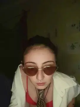 Cam4 Sex Cam of ASTRIDSHINE
