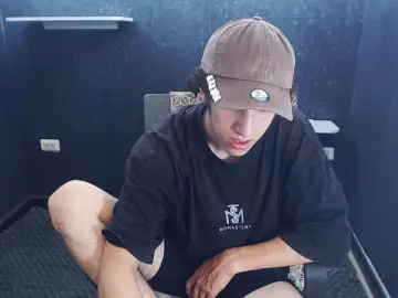 Cam4 Private Sex Chat of Noah_Sokolov