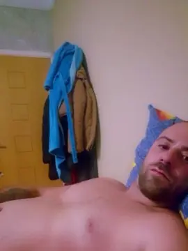 Cam4 Sex Chat of antonio3235