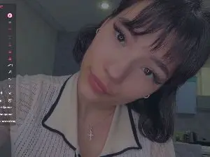 Cam4 Live Sex of AmyHeuvelmann