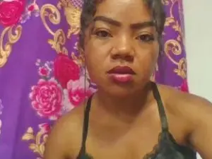 Cam4 Live Sex Cam of miranah5