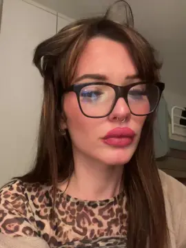 Cam4 Free Porn Cam of Tinatamiso