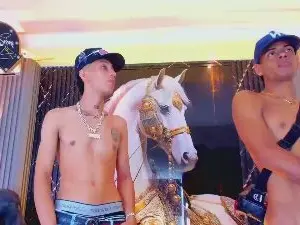 Cam4 Adult Webcam of Kinghtsofnight