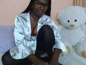 Cam4 Sex Chat of OnjaTiana