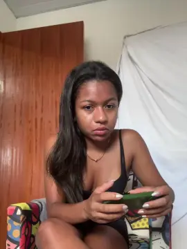 Cam4 Adult Webcam of Henriquezaumm