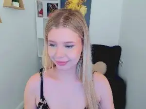 Cam4 Live Porn of GlamorousGirll
