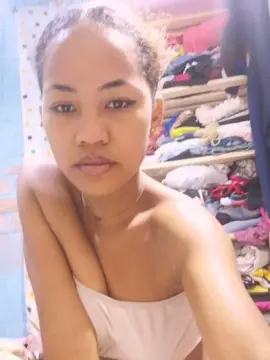 Cam4 Live Porn of inahsia1