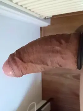 Cam4 Free Live Porn of hugethickcock4