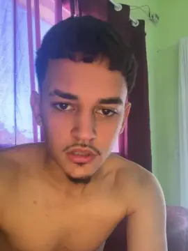 Cam4 Sex Cam of Ravel55