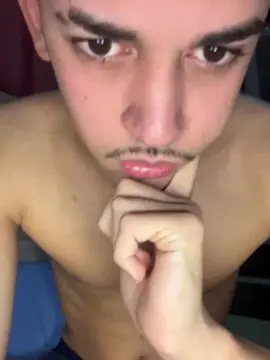 Cam4 Live Sex Cam of Ravel55