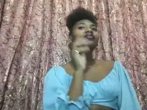 Cam4 Free Live Porn of Charmeliesexy