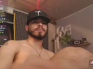 Cam4 Watch Live Sex Cams of Bastiaan_MCcorm