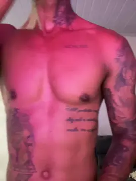 Cam4 Live Porn of Soaresluucas29