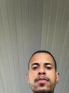 Cam4 Live Sex Cam of Soaresluucas29