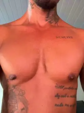 Cam4 Private Sex Chat of Soaresluucas29