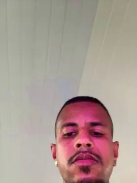 Cam4 Sex Cam of Soaresluucas29