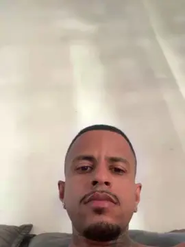 Cam4 Watch Live Sex Cams of Soaresluucas29