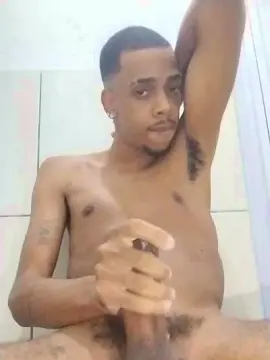 Cam4 Live Porn of TheBigShowman