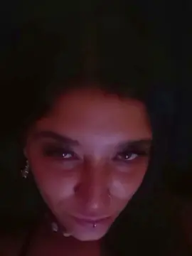 Cam4 Sex Cam of Chicarock2