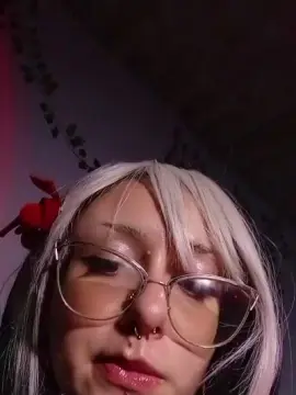 Cam4 Free Porn Cam of Cherryyyy