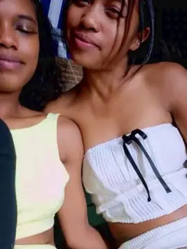 Cam4 Nude Webcam of SissiFrenchy