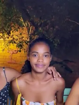 Cam4 Live Porn of SissiFrenchy