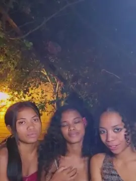 Cam4 Live Sex of SissiFrenchy