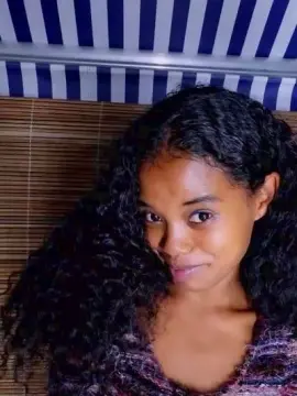 Cam4 Live Sex Cam of SissiFrenchy