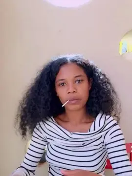 Cam4 Adult Webcam of SissiFrenchy