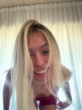 Cam4 Live Sex of valencampx