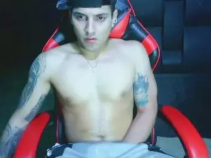 Cam4 Private Sex Chat of AlessandroAGT
