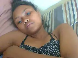 Cam4 Free Live Porn of Arialove