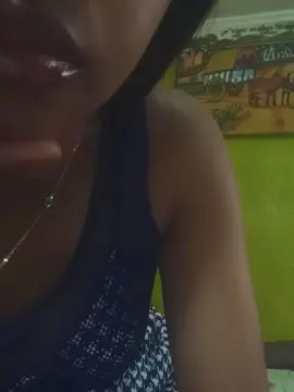 Cam4 Live Sex Cam of Carinahot02