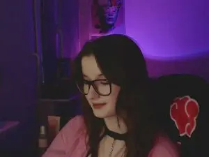 Cam4 Best Webcam of Luna_Cherry