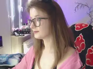 Cam4 Free Porn Cam of Luna_Cherry