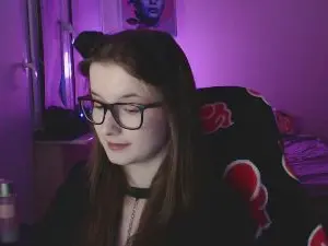 Cam4 Sex Chat of Luna_Cherry