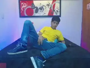 Cam4 Free Live Porn of hardsexlove08
