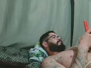 Cam4 Free Porn Cam of aquills
