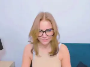 Cam4 Adult Video Chat of StormiDoll