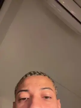 Cam4 Watch Live Sex Cams of enzoheitor2