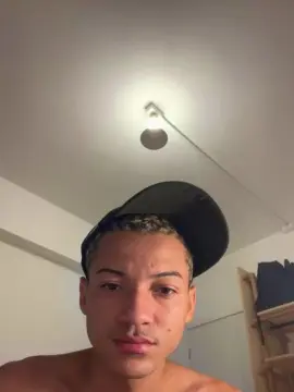 Cam4 Sex Cam of enzoheitor2