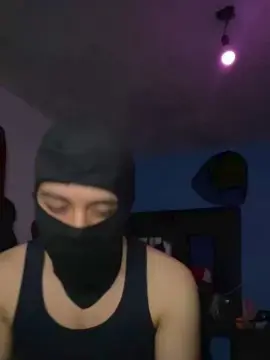 Cam4 Free Porn Cam of luisr3xxx