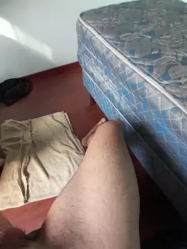 Cam4 Live Porn of gonzalito07