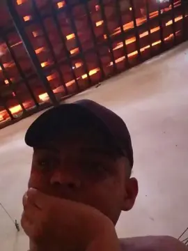 Cam4 Free Live Porn of Joselago23