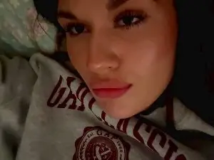 Cam4 Sex Chat of ShamikaMilillo